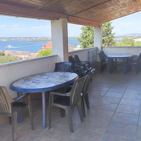 Apartment Four Winds