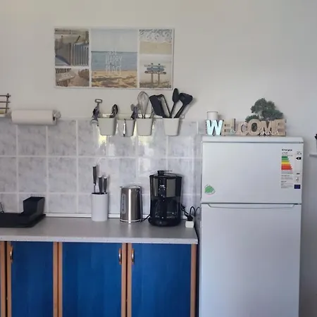 Four Winds Apartment